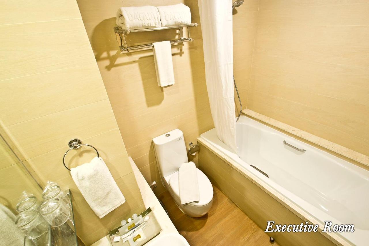 Green Batara Hotel Μπαντούνγκ Εξωτερικό φωτογραφία