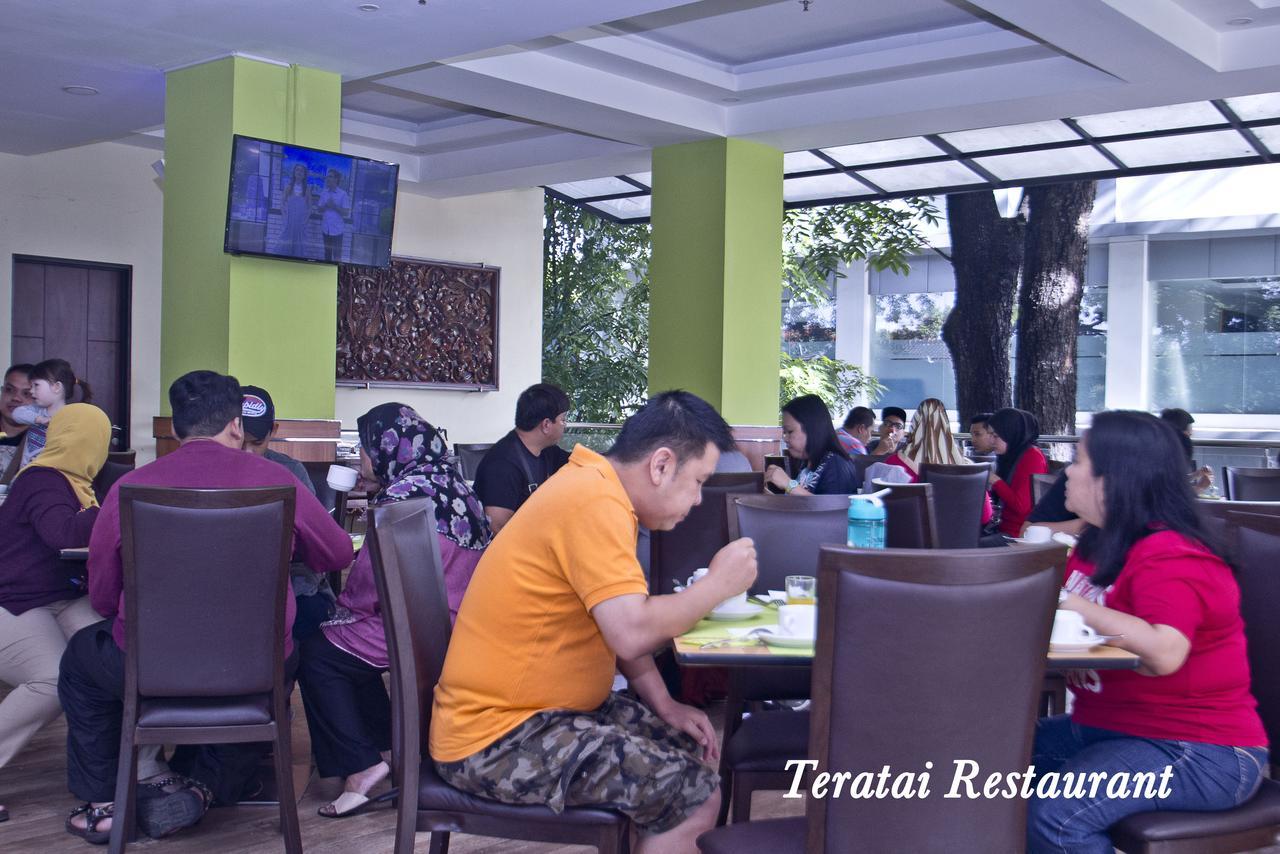 Green Batara Hotel Μπαντούνγκ Εξωτερικό φωτογραφία