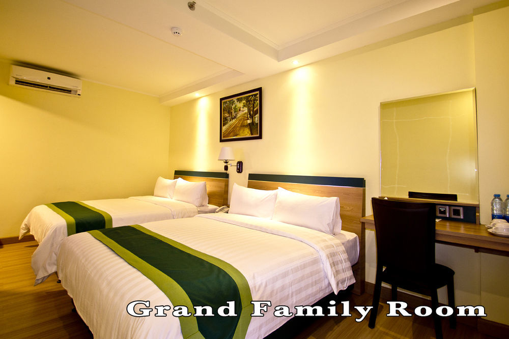 Green Batara Hotel Μπαντούνγκ Εξωτερικό φωτογραφία