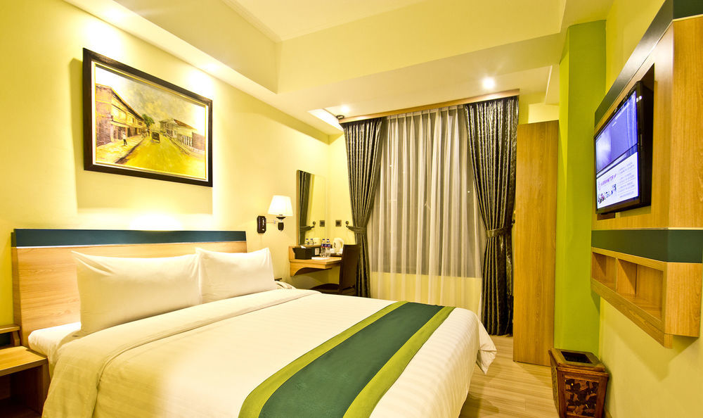 Green Batara Hotel Μπαντούνγκ Εξωτερικό φωτογραφία