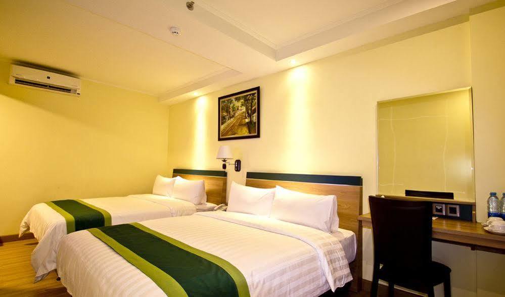 Green Batara Hotel Μπαντούνγκ Εξωτερικό φωτογραφία